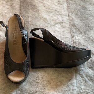 Cathy Jean platform for women